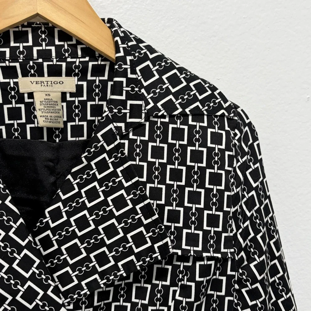 Vertigo Paris Geometric Print Black & White Rain Pea Coat - NWOT - XS